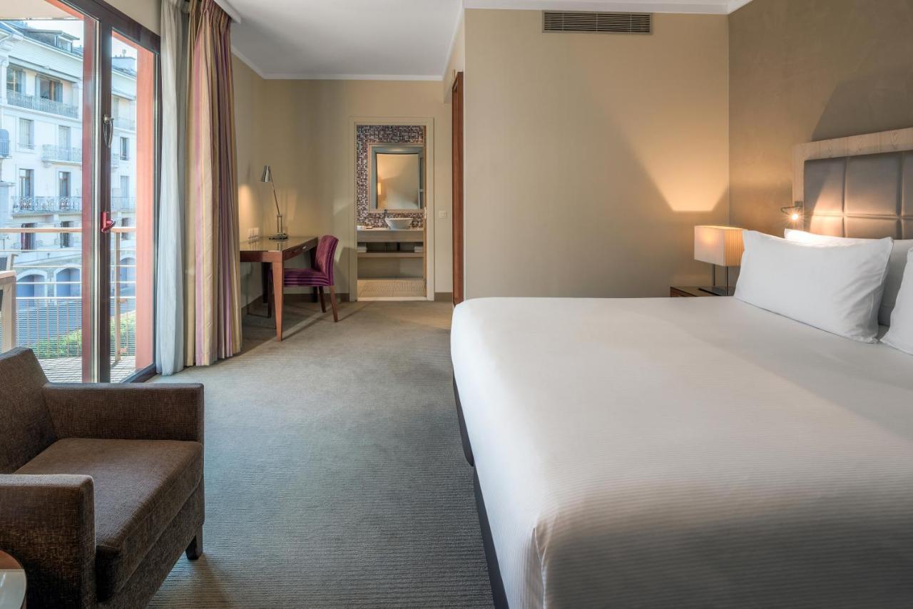 Hilton Evian Les Bains Hotel Exterior photo